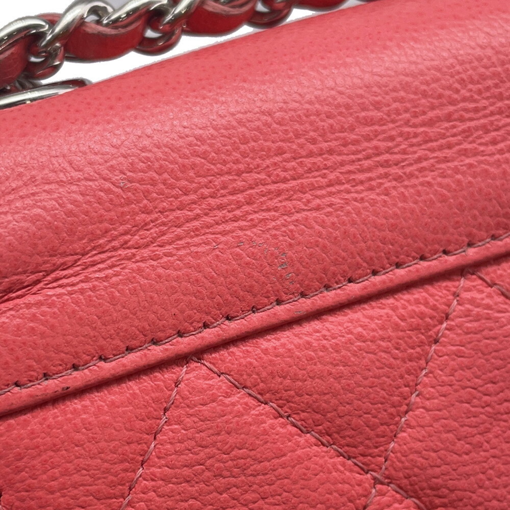 CHANEL Pink Leather Logo Shoulder Bag - Picture 6 of 16